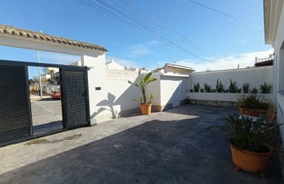 Resale - Detached Villa - Torrevieja - El Chaparral