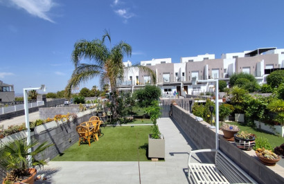 Revente - Maison de ville - Torrevieja