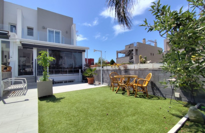 Revente - Maison de ville - Torrevieja