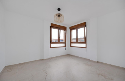 Herverkoop - Appartement / Flat - Playa del Acequion