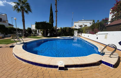 Resale - Town House - Orihuela - Entre Naranjos
