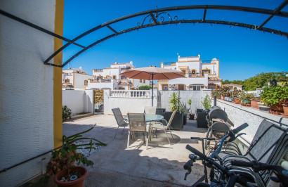 Resale - Town House - Entre Naranjos