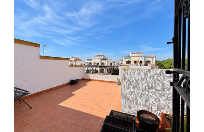 Resale - Town House - Entre Naranjos