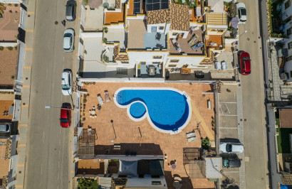Resale - Town House - Entre Naranjos