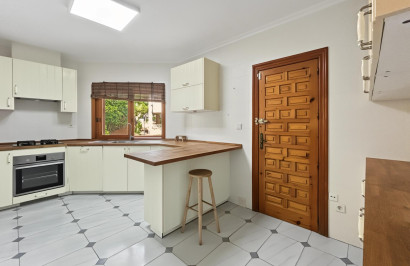 Resale - Detached Villa - Orihuela Costa - Campoamor