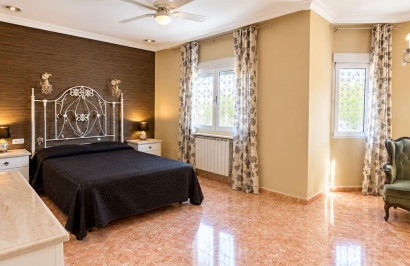 Resale - Detached Villa - Benferri - Benfis Park