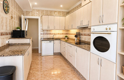 Resale - Detached Villa - Benferri - Benfis Park