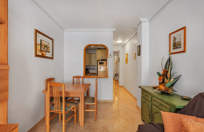 Resale - Apartment / Flat - Torrevieja
