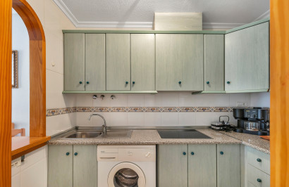 Resale - Apartment / Flat - Torrevieja