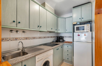Resale - Apartment / Flat - Torrevieja