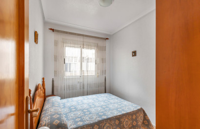 Resale - Apartment / Flat - Torrevieja