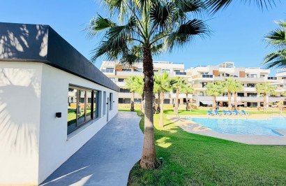 Resale - Apartment / Flat - Orihuela Costa - Los Altos