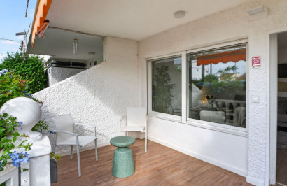 Resale - Apartment / Flat - Orihuela Costa - Villamartín