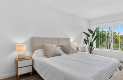 Resale - Apartment / Flat - Orihuela Costa - Villamartín