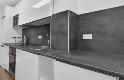 Resale - Apartment / Flat - Orihuela Costa - Villamartín