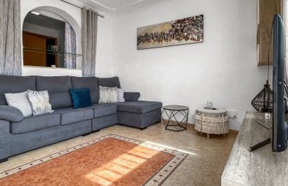 Resale - Apartment / Flat - Torrevieja - La Siesta - El Salado -  Torreta