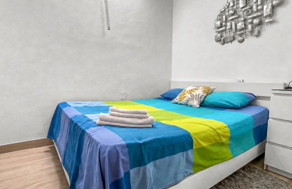 Resale - Apartment / Flat - Torrevieja - La Siesta - El Salado -  Torreta