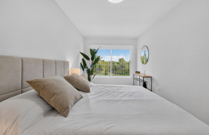 Resale - Apartment / Flat - Orihuela Costa - Villamartín