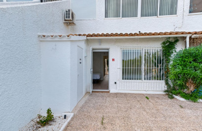 Resale - Apartment / Flat - Orihuela Costa - Villamartín