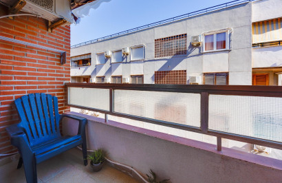 Resale - Apartment / Flat - Torrevieja - Playa del Acequión
