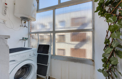 Resale - Apartment / Flat - Torrevieja - Playa del Acequión