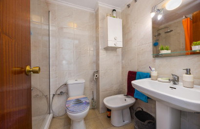 Resale - Apartment / Flat - Torrevieja - Playa del Acequión