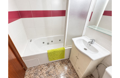Resale - Apartment / Flat - Torrevieja - playa de los naufragos