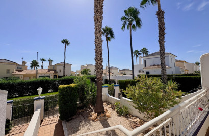Resale - Town House - Orihuela - Villamartin