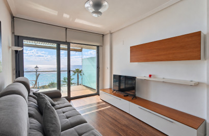 Resale - Apartment / Flat - Torrevieja - Playa del Cura