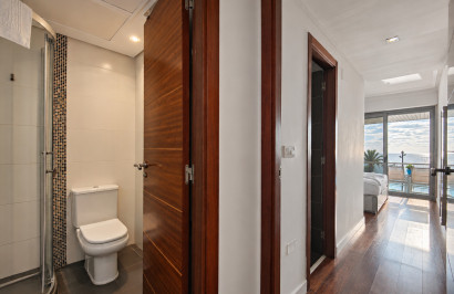 Resale - Apartment / Flat - Torrevieja - Playa del Cura