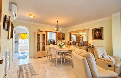Resale - Town House - Torrevieja - Nueva Torrevieja