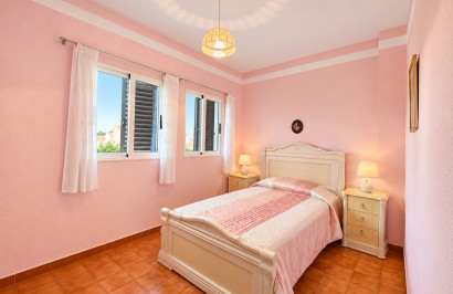 Resale - Town House - Torrevieja - Nueva Torrevieja