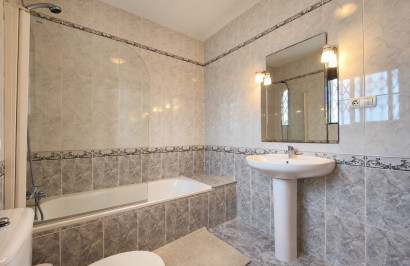 Resale - Town House - Torrevieja - Nueva Torrevieja