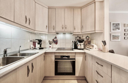 Resale - Town House - Torrevieja