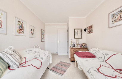 Resale - Town House - Torrevieja