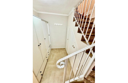 Resale - Town House - Torrevieja