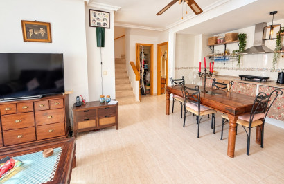Resale - Semi - Detached Villa - Alicante - La Florida