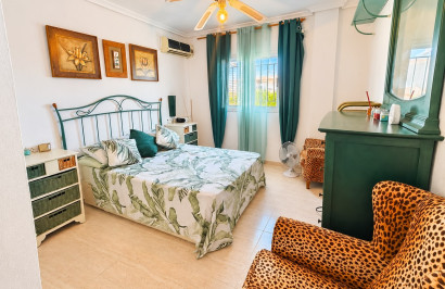 Resale - Semi - Detached Villa - Alicante - La Florida