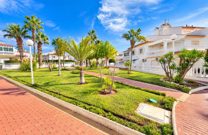 Resale - Semi - Detached Villa - Alicante - La Florida