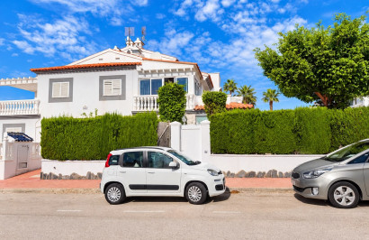 Resale - Semi - Detached Villa - Alicante - La Florida