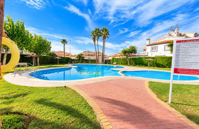 Resale - Semi - Detached Villa - Alicante - La Florida