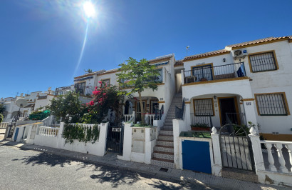 Resale - Apartment / Flat - Orihuela Costa - Los Almendros-La Florida