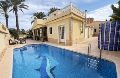 Herverkoop - Vrijstaande villa - Cabo Roig