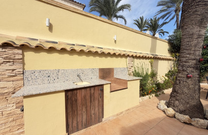 Herverkoop - Vrijstaande villa - Cabo Roig