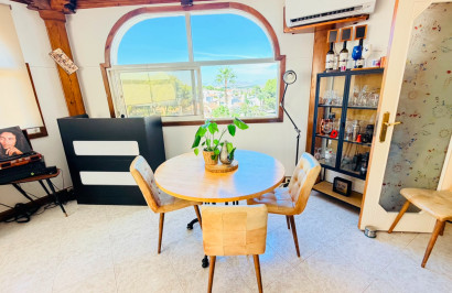 Reventa - Apartamento / Piso - San Miguel de Salinas