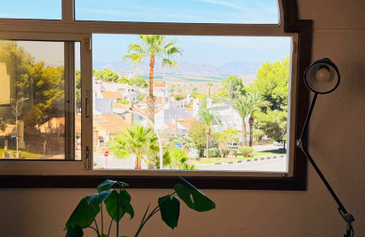 Reventa - Apartamento / Piso - San Miguel de Salinas
