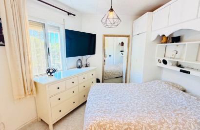 Reventa - Apartamento / Piso - San Miguel de Salinas