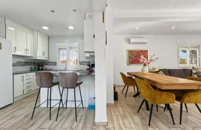 Resale - Detached Villa - Pilar de la Horadada - Pinar de Campoverde