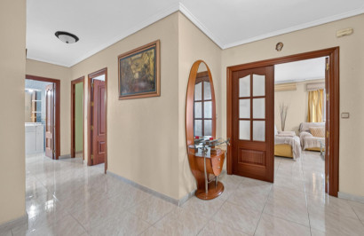 Reventa - Apartamento / Piso - Torrevieja - torrevieja