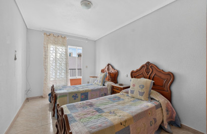 Reventa - Apartamento / Piso - Torrevieja - torrevieja
